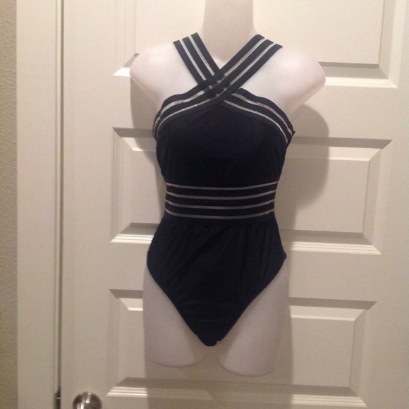 ☀️ Swimwear ☀️ - Picture 3 of 5